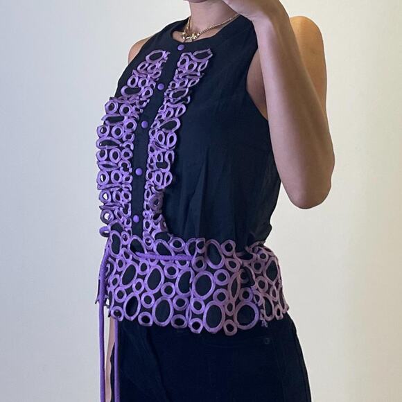 Black and Purple Embroidered Top - Picture 2 of 5